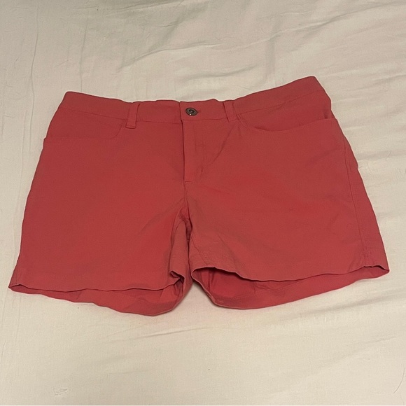 Patagonia women’s Quandary 5 inch seam pink shorts size 4 - Picture 2 of 5